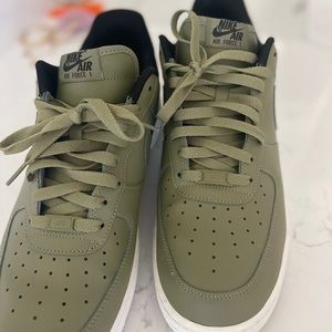 Custom Air Force ones hunter green and sail White